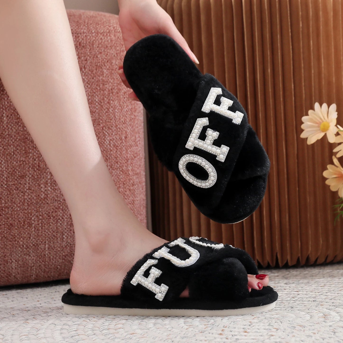 Light Luxury Black Cross-Strap Plush Home Slippers with Pearl Rhinestone Letters, Quirky and Unique, Non-Slip Soft Sole Indoor Slippers, Same Style as European and American Influencers, Women's Warm Thick Plush Bedroom Guest